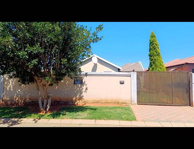 0 BEDROOM PROPERTY TO RENT IN PROTEA GLEN